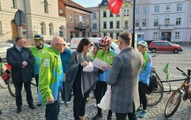 ​Wystartowała Poczta Rowerowa z okazji 200. rocznicy śmierci J&oacute;zefa Rufina Wybickiego.