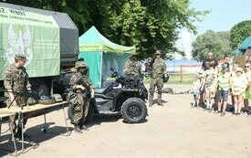 ​Na plaży o bezpieczeństwie podczas wakacji