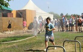 ​Na plaży o bezpieczeństwie podczas wakacji