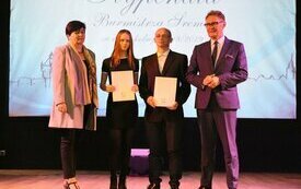 Uroczystość wręczenia stypendi&oacute;w Burmistrza Śremu w roku szkolnym 2018/2019