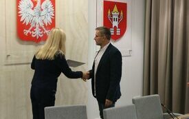 Nowi radni odebrali zaświadczenia