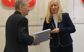 Nowi radni odebrali zaświadczenia