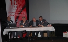 Konferencja historyczna w Śremie
