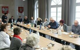 Wsp&oacute;łpraca z samorządem obornickim w zakresie program&oacute;w senioralnych
