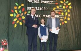 Burmistrz Śremu wręczył stypendia uczniom
