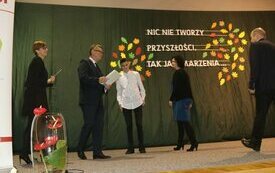 Burmistrz Śremu wręczył stypendia uczniom