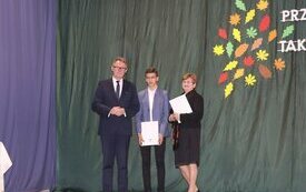 Burmistrz Śremu wręczył stypendia uczniom