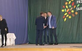 Burmistrz Śremu wręczył stypendia uczniom