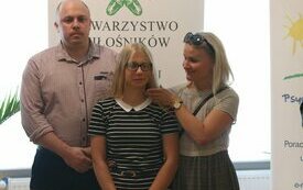 Nagrodzono uzdolnionych uczni&oacute;w