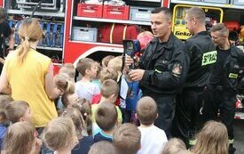 ​Ćwiczenia przeciwpożarowe w przedszkolu Janku Wędrowniczku
