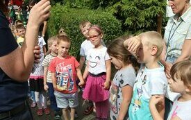 ​Ćwiczenia przeciwpożarowe w przedszkolu Janku Wędrowniczku
