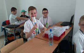 Śremianie na zawodach konstruktor&oacute;w robot&oacute;w