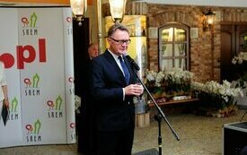 Burmistrz Śremu uhonorował małżeństwa medalami Za Długoletnie Pożycie Małżeńskie