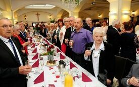 Burmistrz Śremu uhonorował małżeństwa medalami Za Długoletnie Pożycie Małżeńskie