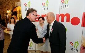 Burmistrz Śremu uhonorował małżeństwa medalami Za Długoletnie Pożycie Małżeńskie