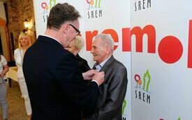 Burmistrz Śremu uhonorował małżeństwa medalami Za Długoletnie Pożycie Małżeńskie