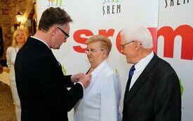 Burmistrz Śremu uhonorował małżeństwa medalami Za Długoletnie Pożycie Małżeńskie