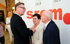 Burmistrz Śremu uhonorował małżeństwa medalami Za Długoletnie Pożycie Małżeńskie