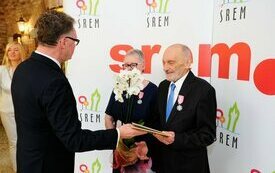 Burmistrz Śremu uhonorował małżeństwa medalami Za Długoletnie Pożycie Małżeńskie