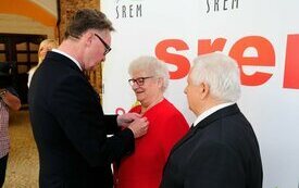 Burmistrz Śremu uhonorował małżeństwa medalami Za Długoletnie Pożycie Małżeńskie