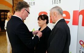 Burmistrz Śremu uhonorował małżeństwa medalami Za Długoletnie Pożycie Małżeńskie