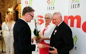 Burmistrz Śremu uhonorował małżeństwa medalami Za Długoletnie Pożycie Małżeńskie