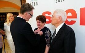 Burmistrz Śremu uhonorował małżeństwa medalami Za Długoletnie Pożycie Małżeńskie
