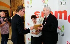 Burmistrz Śremu uhonorował małżeństwa medalami Za Długoletnie Pożycie Małżeńskie