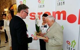 Burmistrz Śremu uhonorował małżeństwa medalami Za Długoletnie Pożycie Małżeńskie
