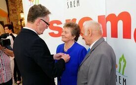 Burmistrz Śremu uhonorował małżeństwa medalami Za Długoletnie Pożycie Małżeńskie