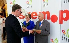 Burmistrz Śremu uhonorował małżeństwa medalami Za Długoletnie Pożycie Małżeńskie