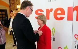 Burmistrz Śremu uhonorował małżeństwa medalami Za Długoletnie Pożycie Małżeńskie