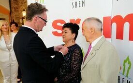 Burmistrz Śremu uhonorował małżeństwa medalami Za Długoletnie Pożycie Małżeńskie