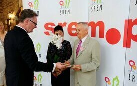 Burmistrz Śremu uhonorował małżeństwa medalami Za Długoletnie Pożycie Małżeńskie
