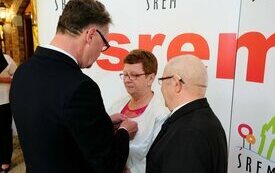 Burmistrz Śremu uhonorował małżeństwa medalami Za Długoletnie Pożycie Małżeńskie