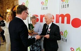 Burmistrz Śremu uhonorował małżeństwa medalami Za Długoletnie Pożycie Małżeńskie
