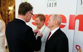 Burmistrz Śremu uhonorował małżeństwa medalami Za Długoletnie Pożycie Małżeńskie