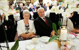 Burmistrz Śremu uhonorował małżeństwa medalami Za Długoletnie Pożycie Małżeńskie