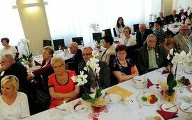 Burmistrz Śremu uhonorował małżeństwa medalami Za Długoletnie Pożycie Małżeńskie