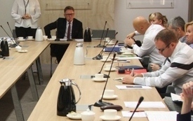 Spotkanie w sprawie projektu budżetu oraz zmian w systemie oświaty