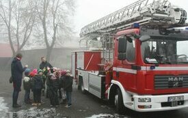 Ćwiczenia przeciwpożarowe w plac&oacute;wkach oświatowych