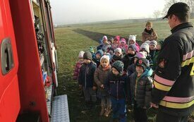 Ćwiczenia przeciwpożarowe w plac&oacute;wkach oświatowych