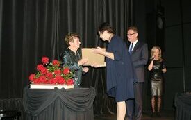Barbara Siwińska otrzymała tytuł Honorowy Obywatel Śremu