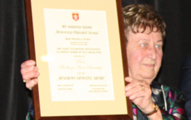 Barbara Siwińska otrzymała tytuł Honorowy Obywatel Śremu