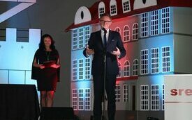 Wręczono Stypendia Burmistrza Śremu za osiągnięcia w roku szkolnym 2015/2016