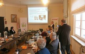 Edukacja społeczna, kulturalna i prozdrowotna os&oacute;b starszych priorytetem działań lokalnego samorządu