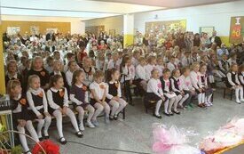 Ślubowanie uczni&oacute;w klas I SP6