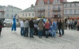 Happening ekologiczny &bdquo;Kochasz Dzieci &ndash; Nie Pal Śmieci&rdquo;