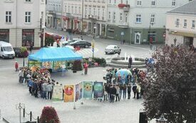 Happening ekologiczny &bdquo;Kochasz Dzieci &ndash; Nie Pal Śmieci&rdquo;