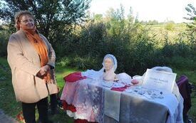62